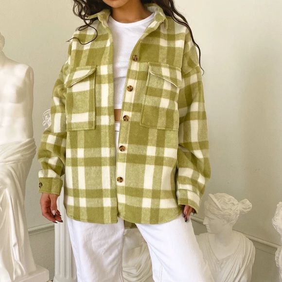 Oversized Shacket - Picture 5 of 5